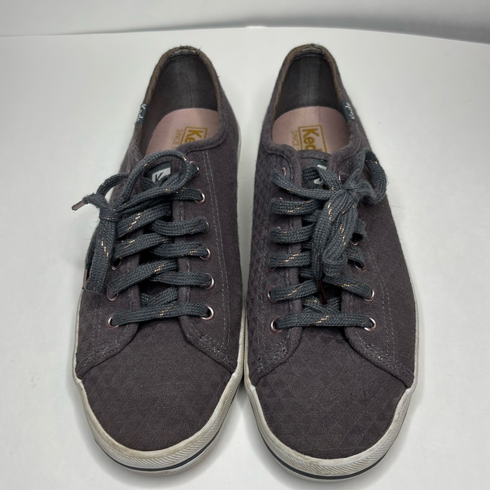 Keds size 8.5 dream foam lace up shoes